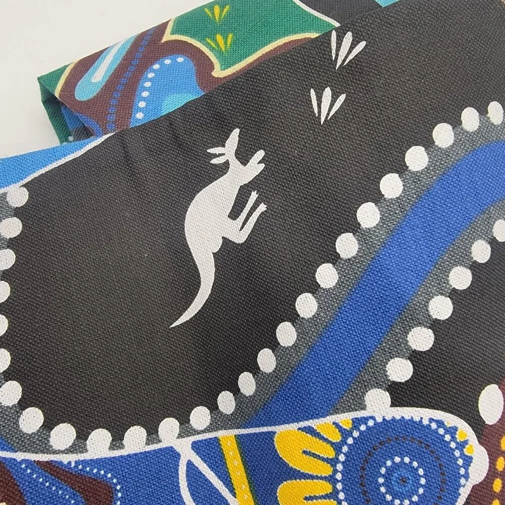Souvenir Towel Or Tea‎ Towel Australia Cotton Kangaroos Boomarang NWOT